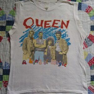 Vintage Queen Band 1986 A Kind Of Magic Tour T-shirt